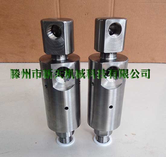 Ϳ���е��Һѹ��ת��ͷ